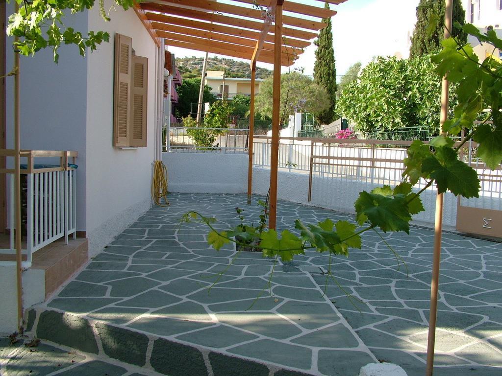 George'S Apartment Agia Marina  Cameră foto