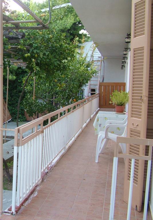 George'S Apartment Agia Marina  Cameră foto
